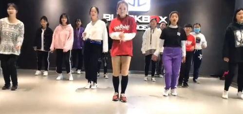 网舞视频,跟随舞蹈视频领略青春风采